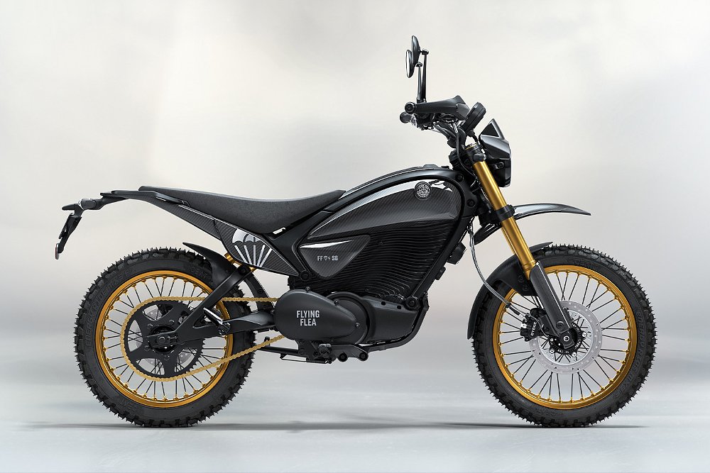The Flying Flea S6 electric scrambler photographed against a white background.