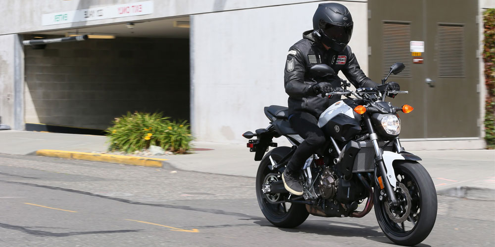 Yamaha FZ-07 first ride: low price + light weight + quality looks = big ...