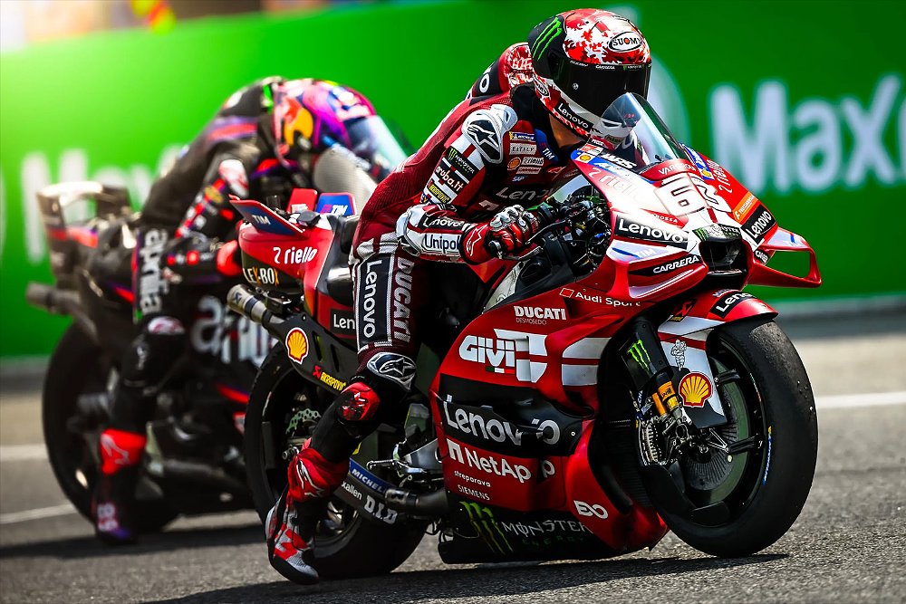 Pecco Bagnaia preps his Ducati Desmosedici GP26 for a race launch test.