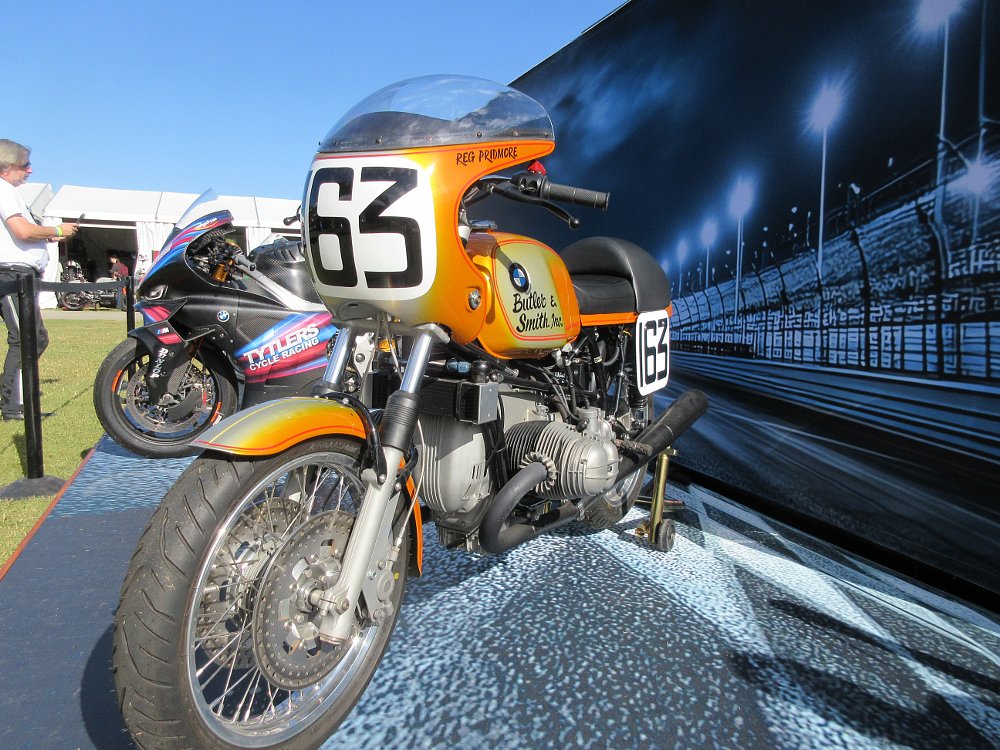 The 1976 AMA Superbike-winning R90S staged next to the 2025 MotoAmerica Superbike-winning M 1000 RR at the Barber Museum.