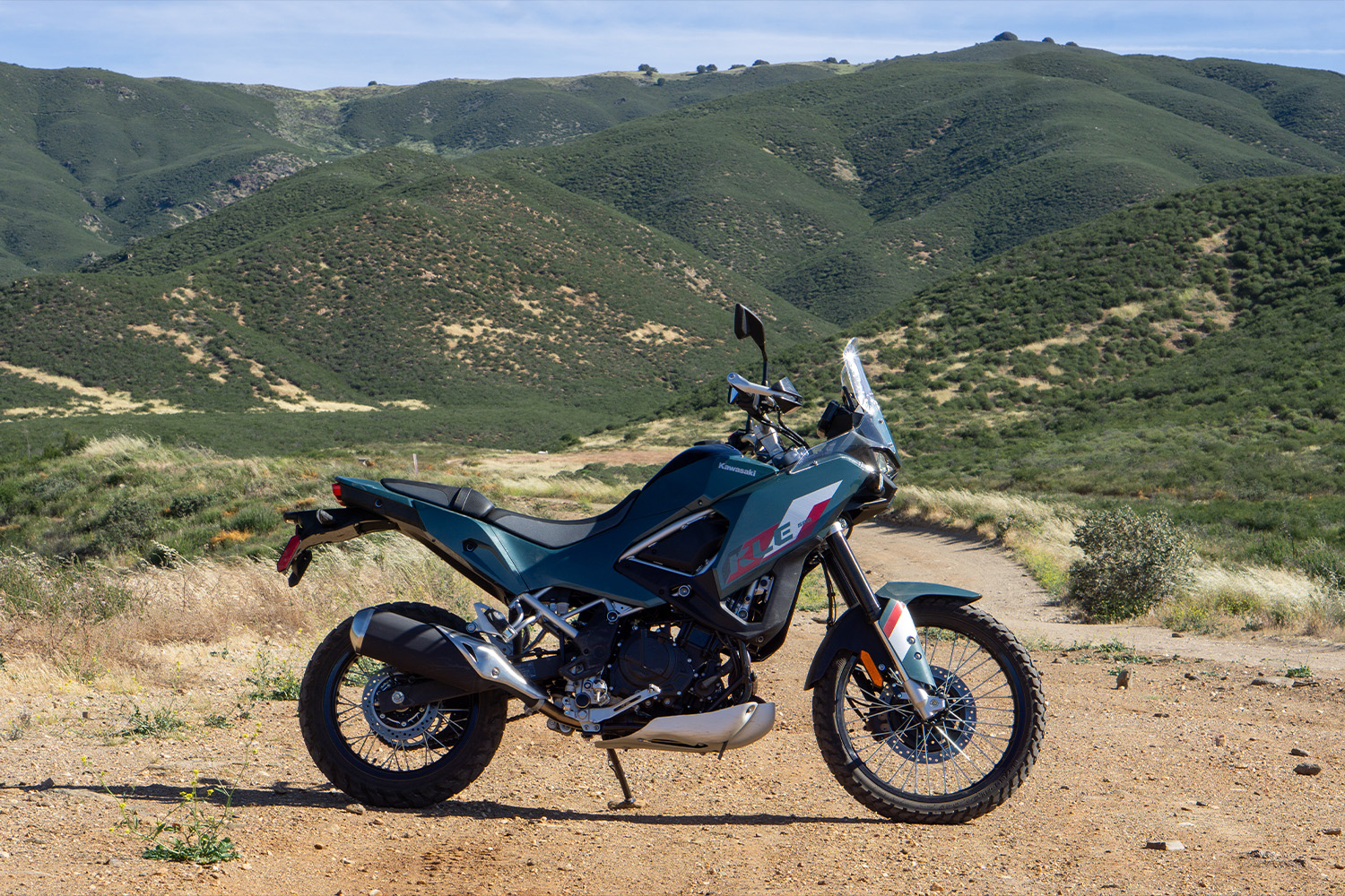 Kawasaki KLE500 vs. CFMOTO Ibex 450: Two 450-class ADVs go head to