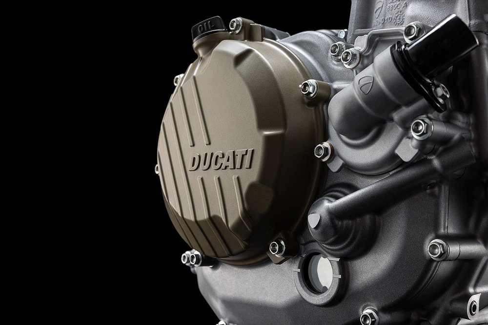 A close-up of the Desmo450 EDS's single-cylinder engine.