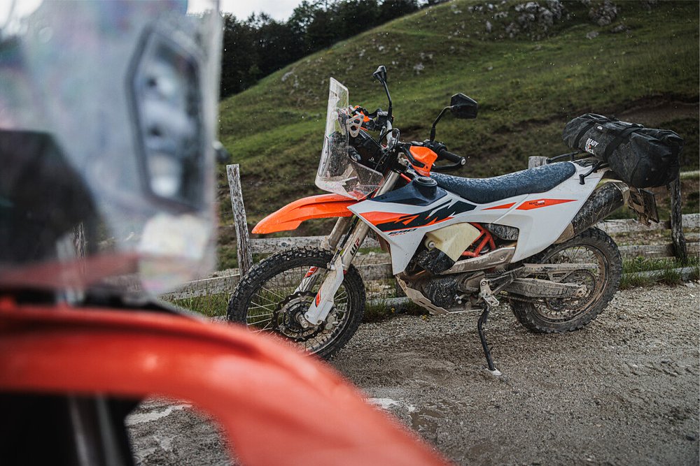 Two 690 Rally model's staged trailside.