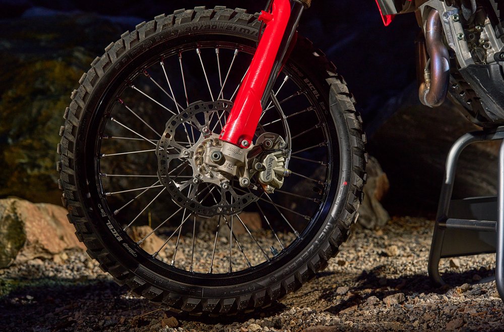 2027 Ducati Desmo450 EDS front wheel
