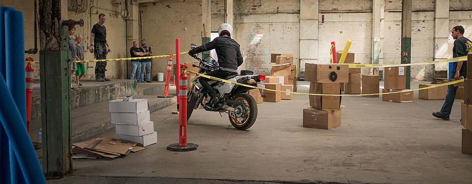 Aether Urban Adventure 2015: Multistrada down and a battle in the warehouse