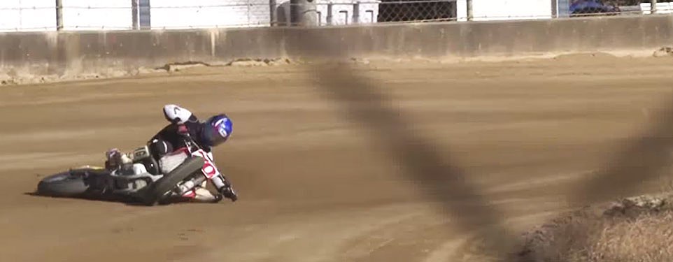 Video: Motorcycle drifting at its finest