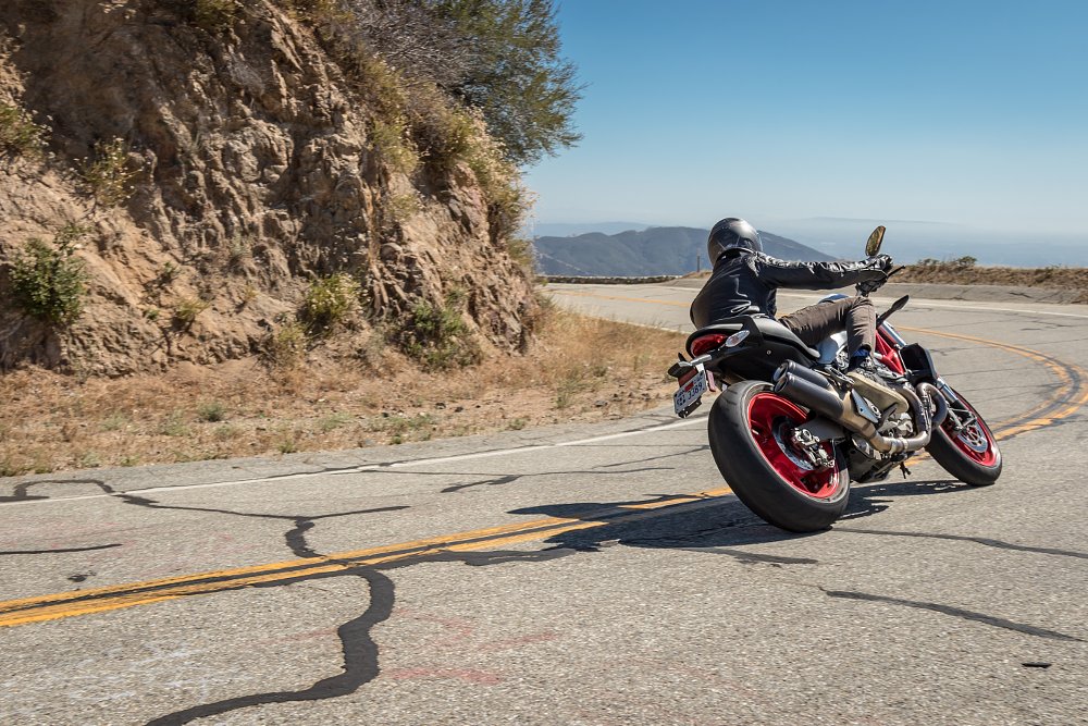 Ducati Monster 821
