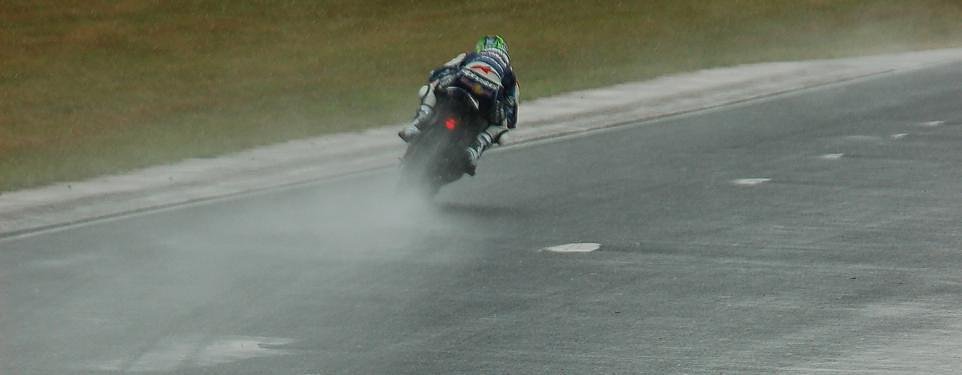 MotoAmerica finale: Timely rain tears up the script