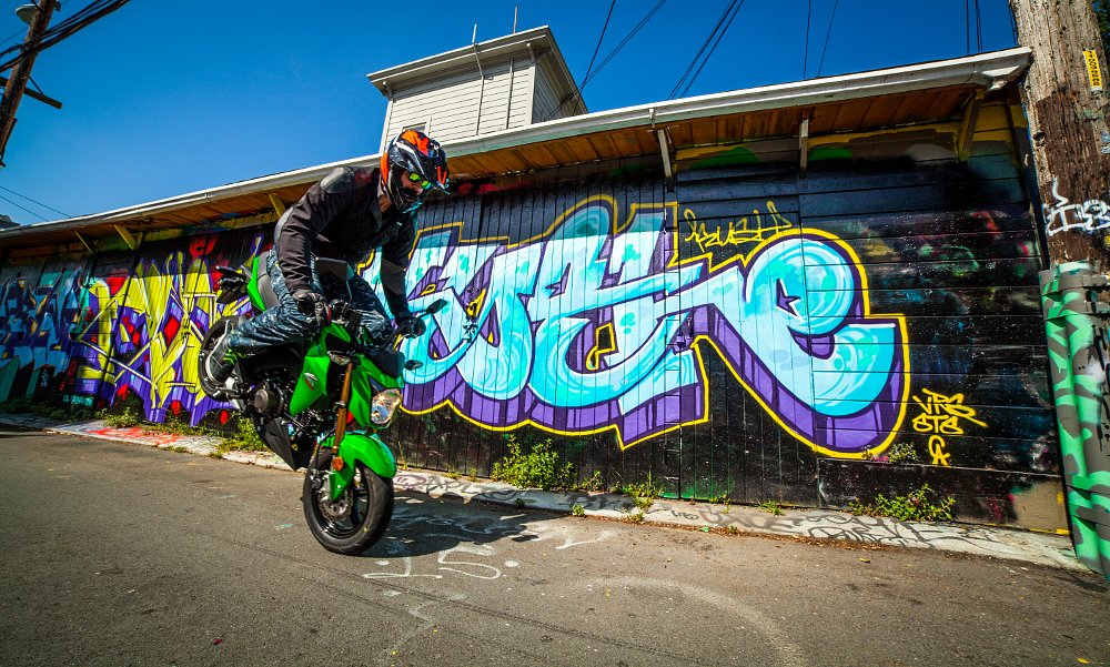 2017 Kawasaki Z125 Pro first ride review