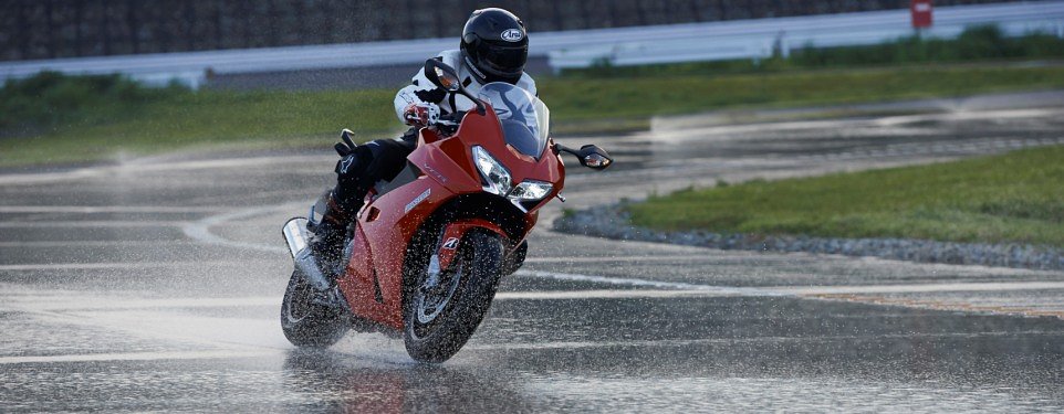 Riding in the rain: What you can learn from Nicky Hayden