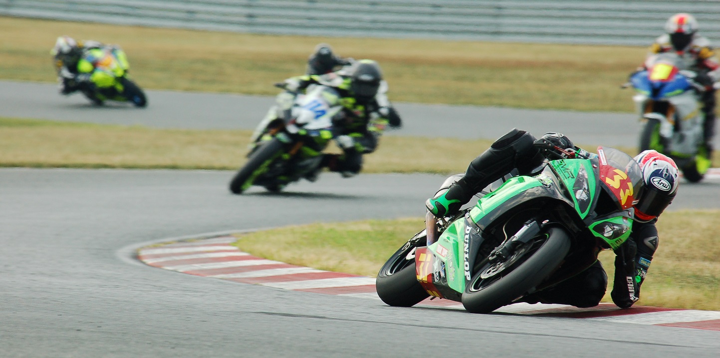  Racing Kawasaki NINJA ZX-6R KRTエディション 2016年式 逆車