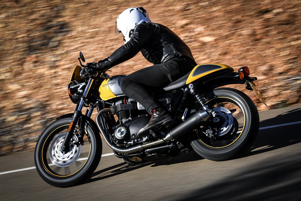 Triumph Street Cup First Ride Review Spurgeon Dunbar 