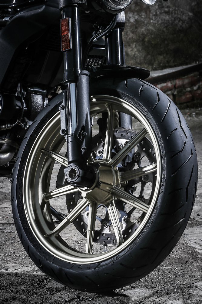 cafe racer wheels