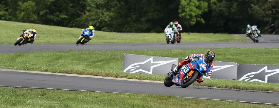 Clashes, crashes and a quiet victory: Hayden wins MotoAmerica Superbike