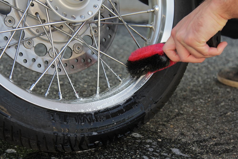 How to wash a motorcycle RevZilla