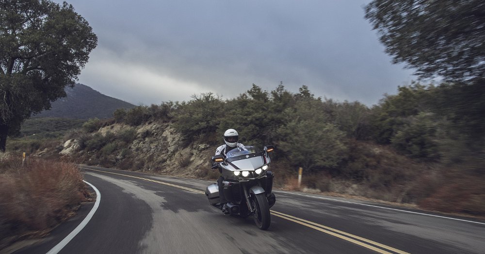 Yamaha Star Eluder on the road