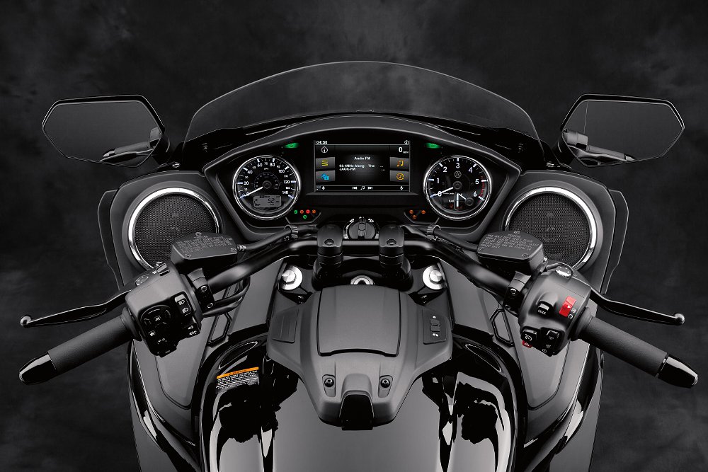 Star Eluder infotainment system