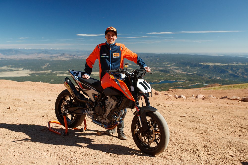 Chris Fillmore and his winning 790 Duke