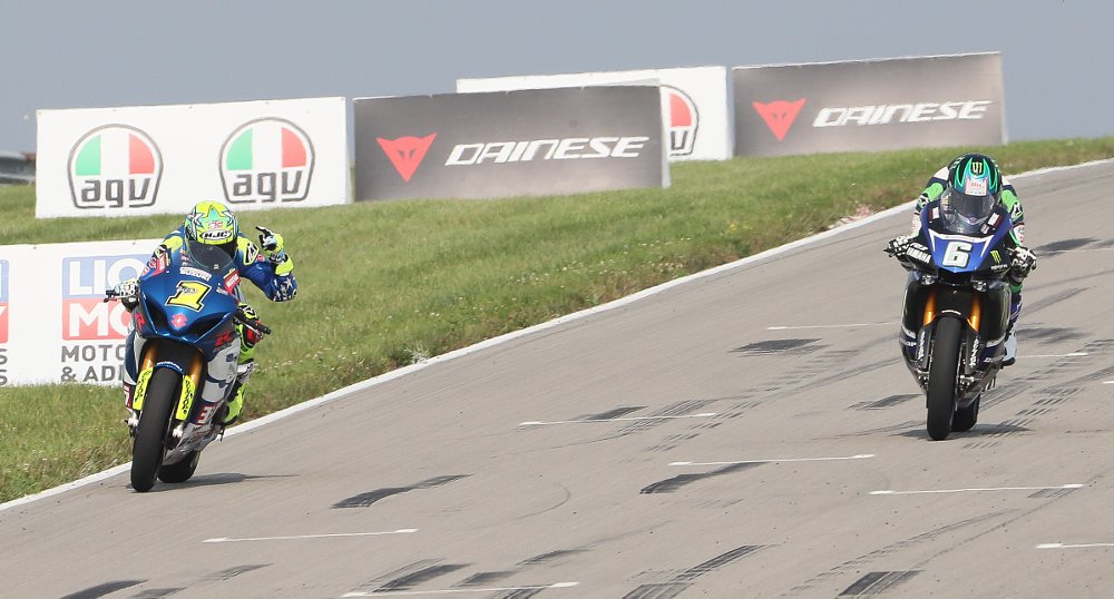 Toni Elias wins over Cameron Beaubier by 0.046 seconds