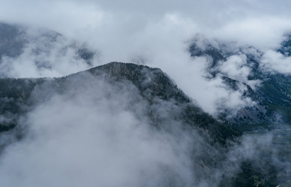 weather in the mountains