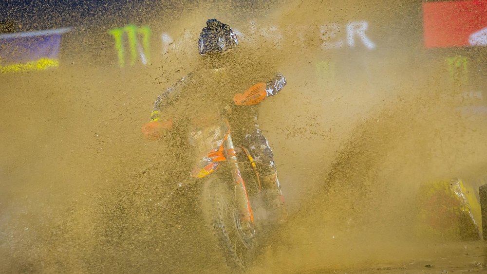 Supercross riders suffer burns from chemicals put on track in San Diego