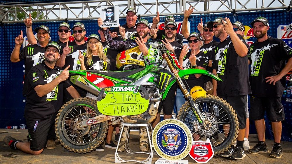 Eli Tomac clinches third consecutive outdoor motocross championship