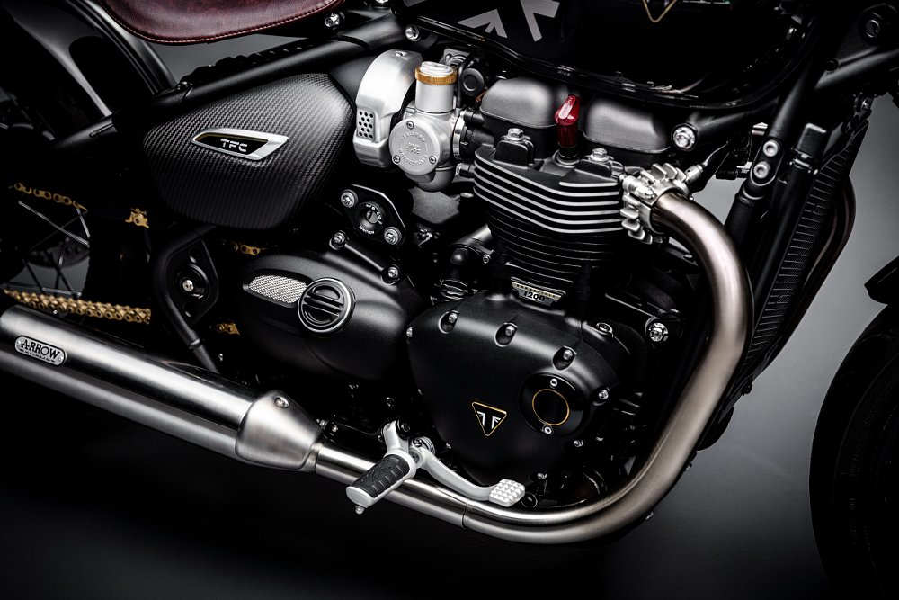 Triumph Bobber TFC engine detail