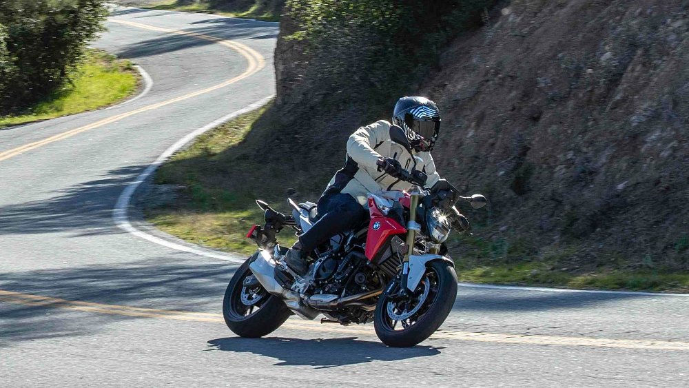 BMW F 900 R