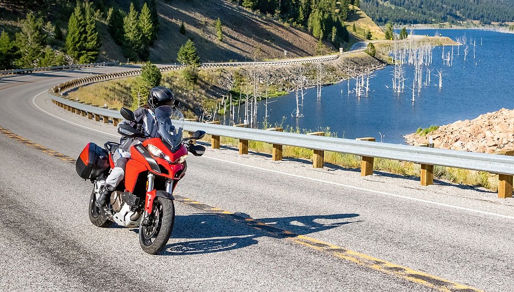 How to find women's motorcycle gear that fits