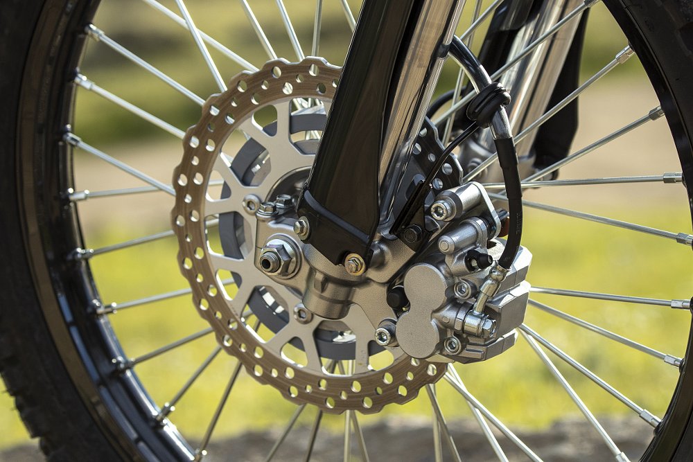 front brakes on the Kawasaki KLX300