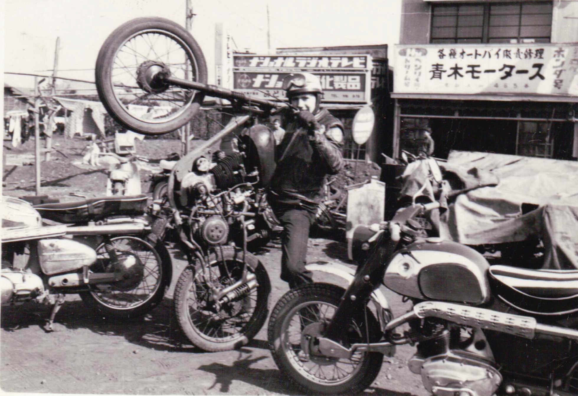 An American In Japan In The Early Days Of The Post War Motorcycle Industry Revzilla