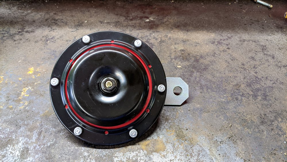 How motorcycle horns work, and how to fix them
