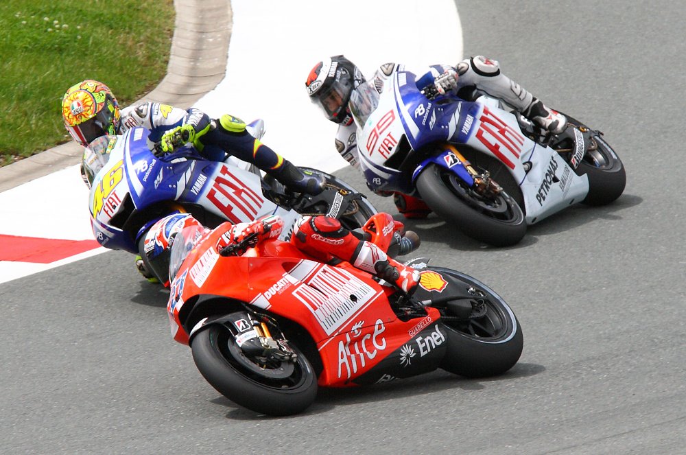 Rossi, Lorenzo and Stoner racing