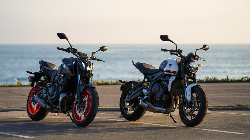 2021 Triumph Trident versus 2021 Yamaha MT-07: The naked truth