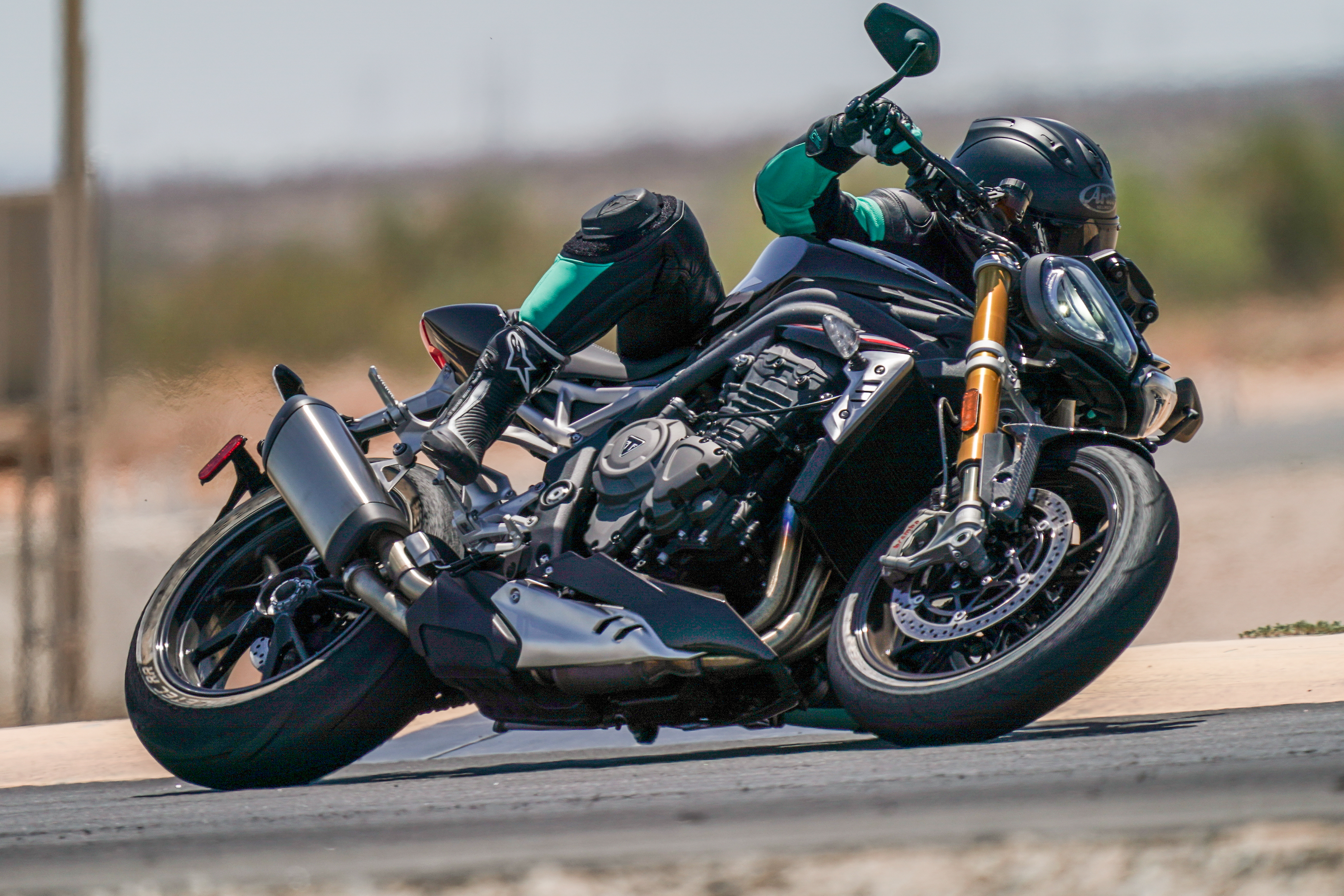SpeedrackEVO TriumphStreetTriple '17-'22Escape homologado SpeedrackEVO TriumphStreetTriple '17-'22Escape homologado