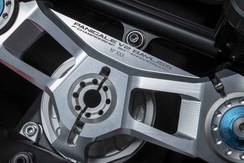 steering head on the Bayliss anniversary edition Panigale V2