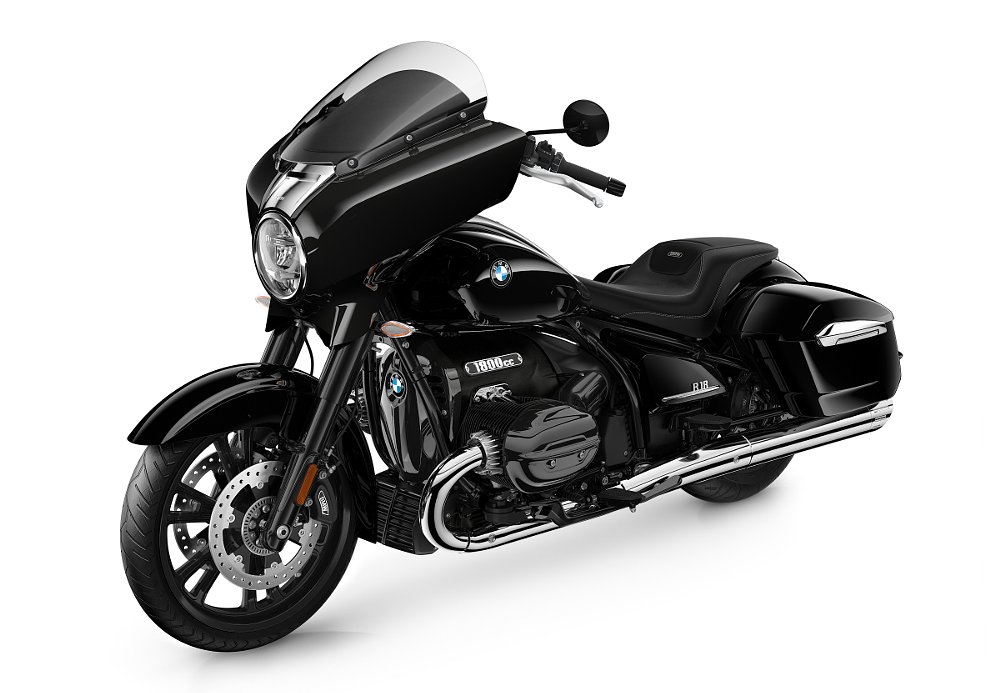 side case on the BMW R 18 B