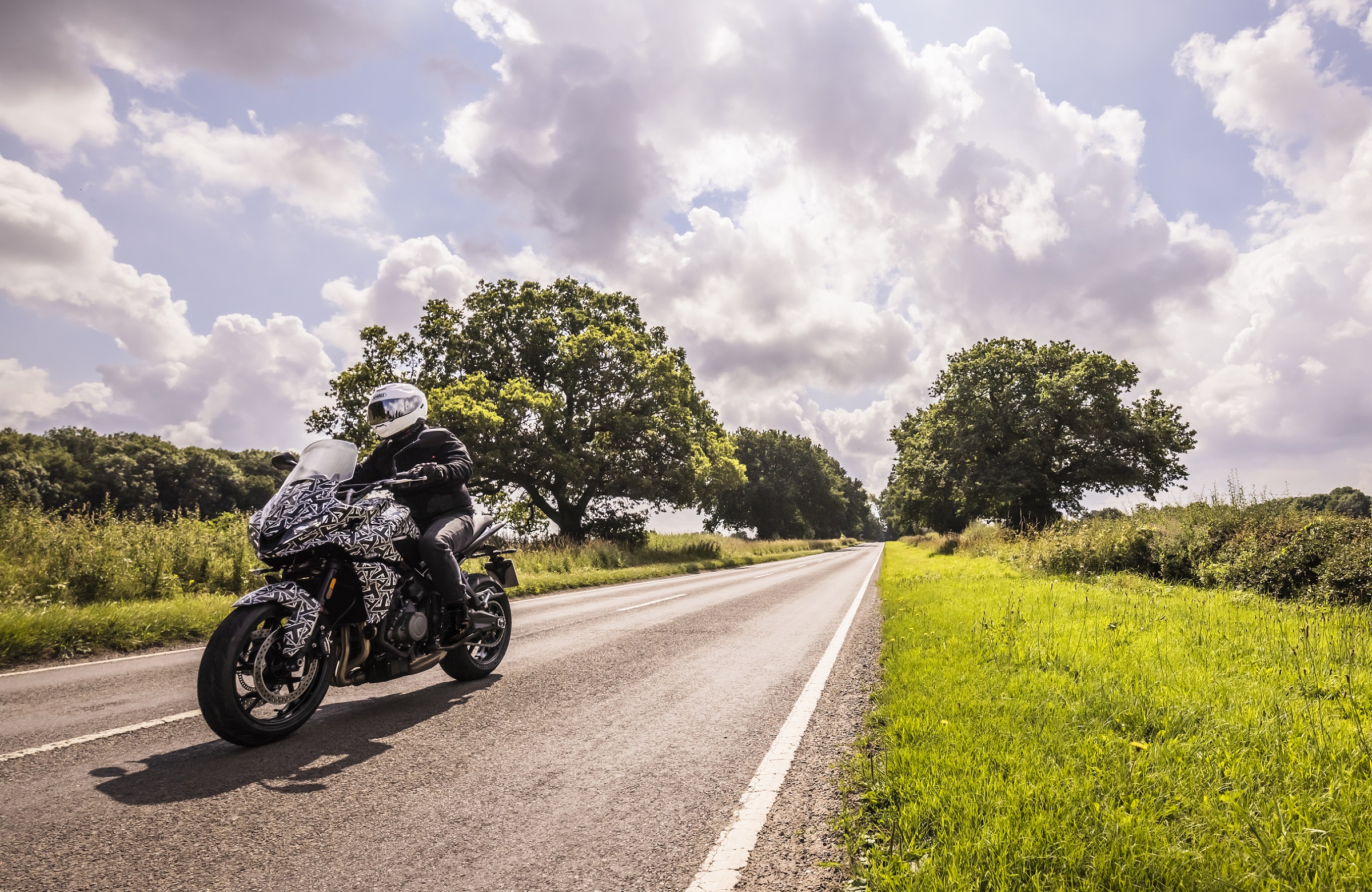 Triumph teases a Tiger Sport 660 - RevZilla