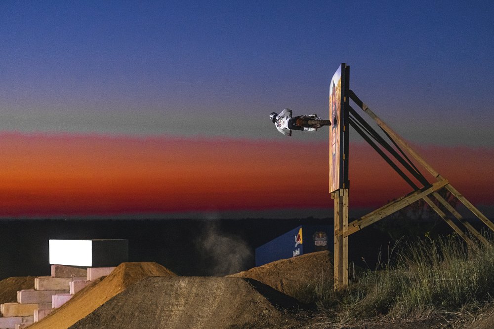 Wall ride by Ryan Sipes