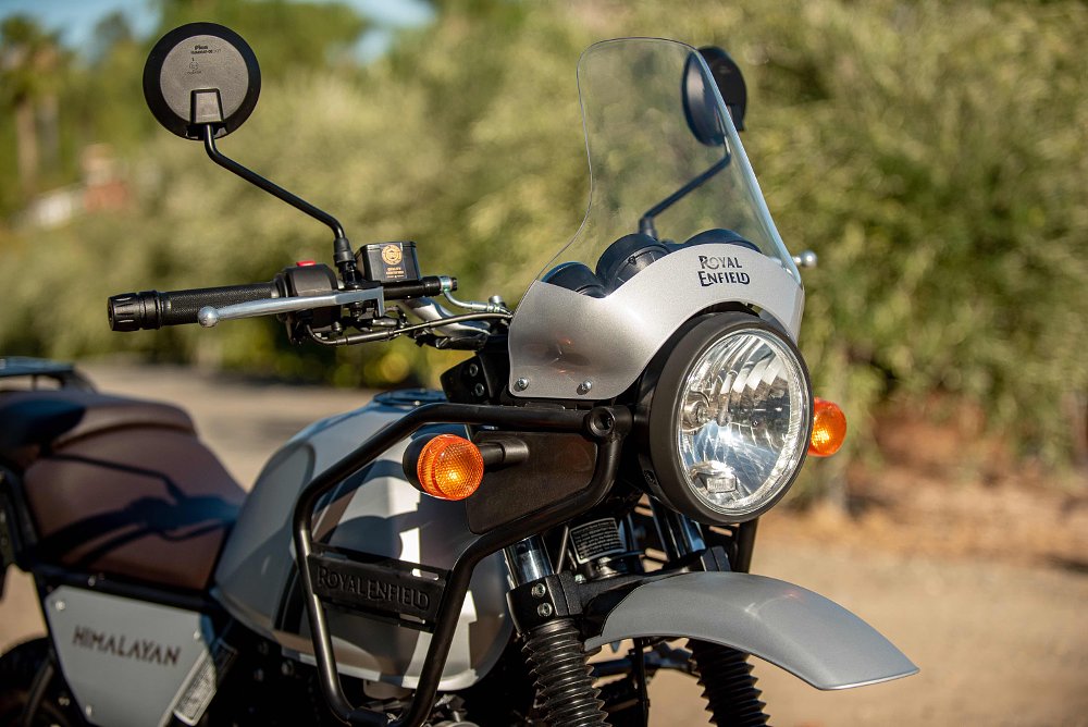 2022 Royal Enfield Himalayan windshield and front end detail