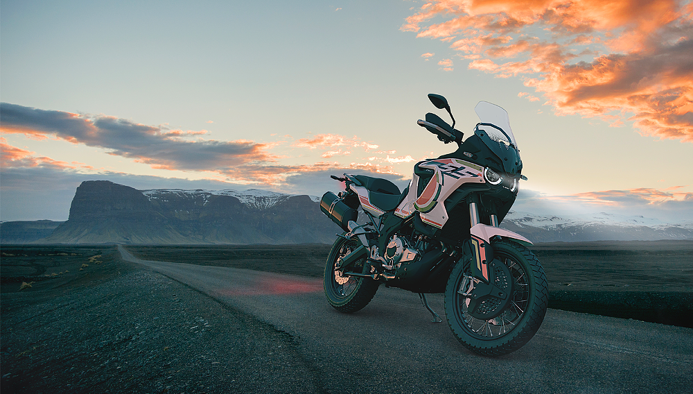MV Agusta unveils two ADVs: Lucky Explorer Project 9.5 and 5.5