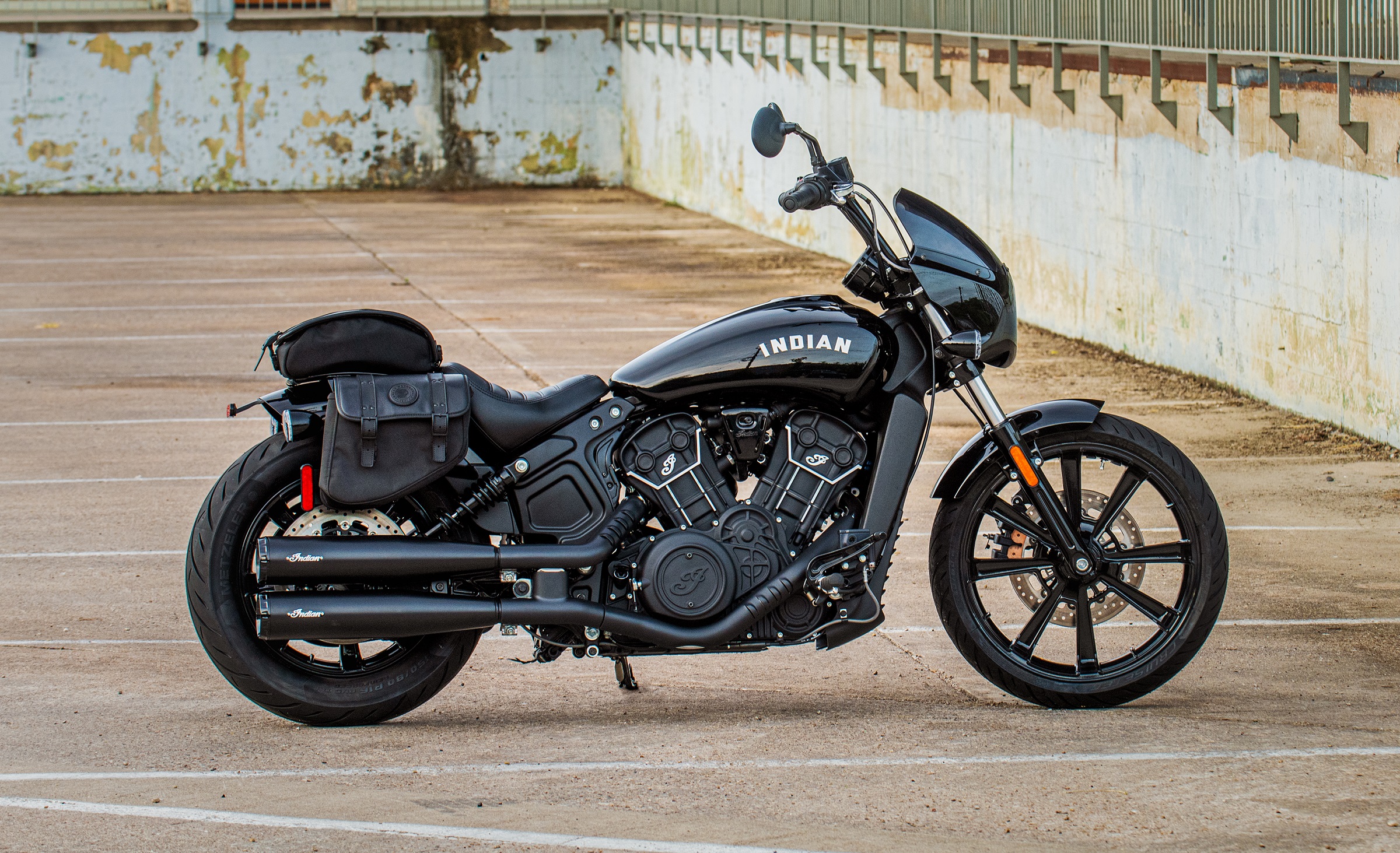 2022 Indian Scout Saddlebags