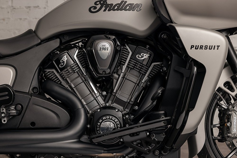 Indian Pursuit Dark Horse engine blacked out