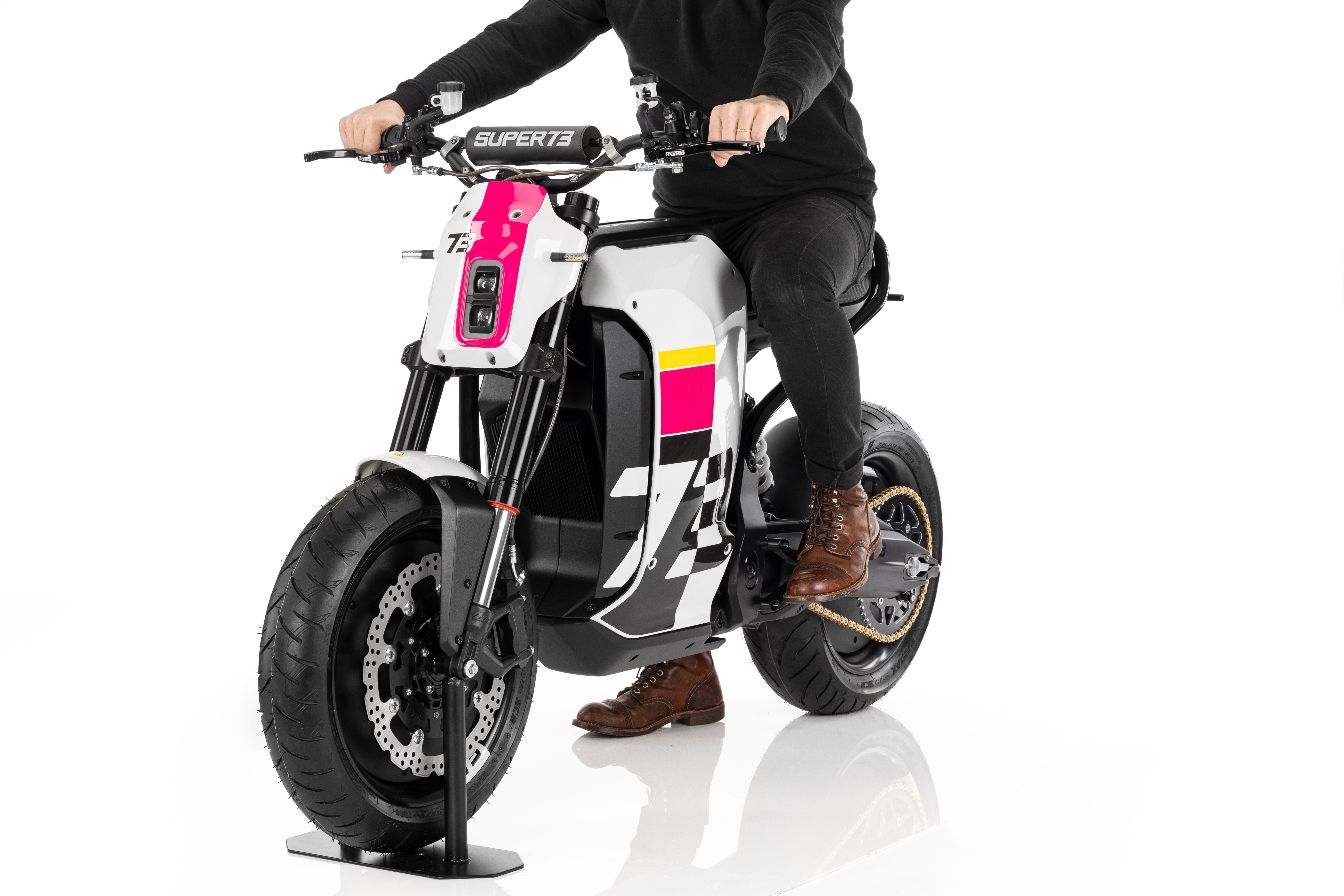 electric motorcycle 