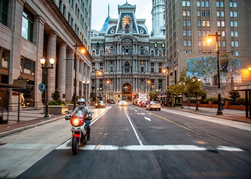 Four tips for saving money by riding a motorcycle