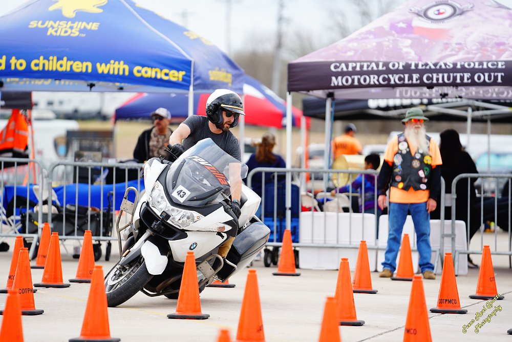 Zack cornering on the RT. 