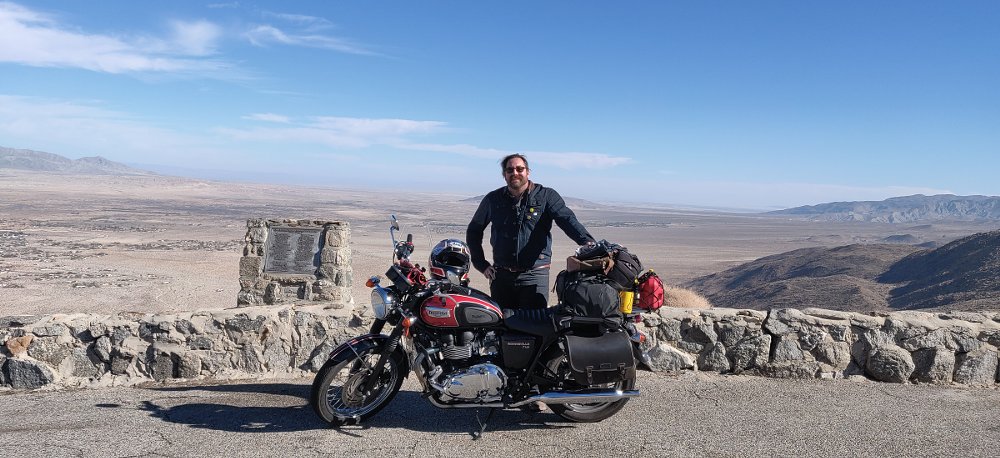 stopped at an overlook on Montezuma Valley Road