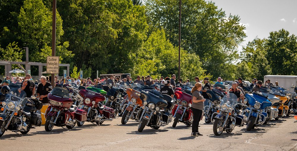 Riding for the Cure riders preparing to leave