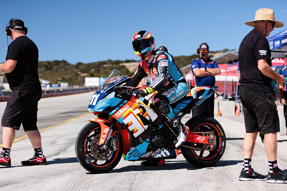 Yoshimura R&D and Ari race the YZF-R7 in MotoAmerica Twins Cup at Laguna Seca 