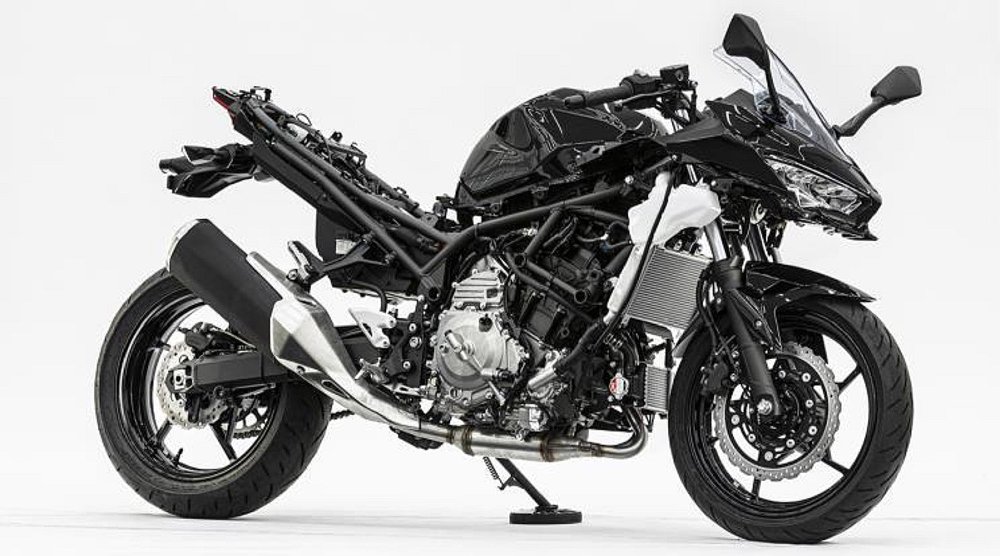Video: Hybrid and electric Kawasakis spotted at Suzuka; production models coming?